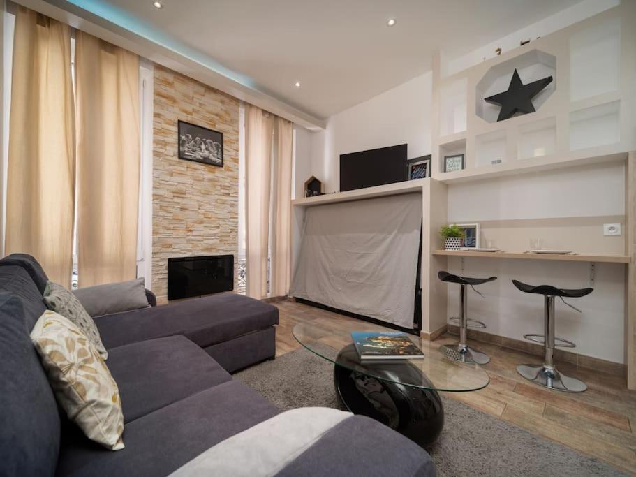 Appartement Tout Equipe 2 A 4 Couchages Au Coeur Du Vieux Port Marselha Exterior foto